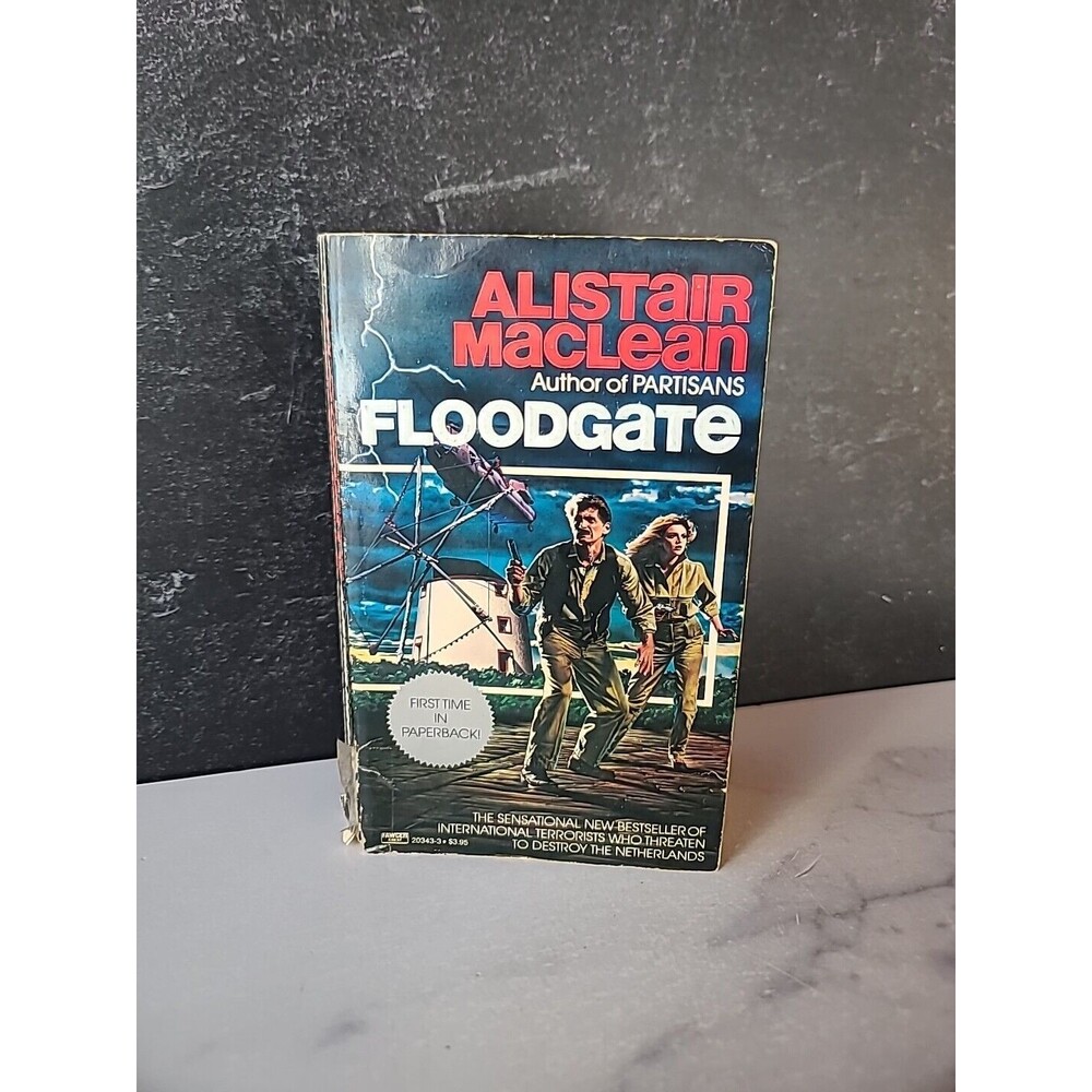 Floodgate By Alistair Maclean Paperback
